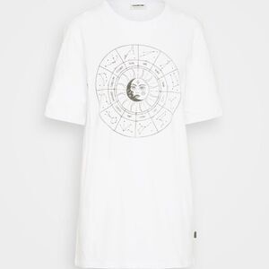 Noisy May // Zodiac 2/4 Sleeve Tee | Bright White // Size Medium // BNWT